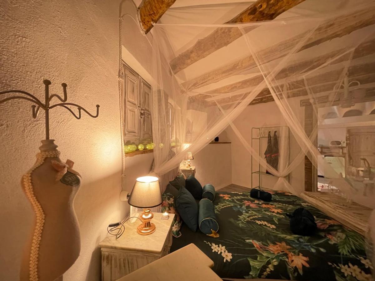 Ferienwohnung El Secret De La Llegenda El Drac Vilaverd Exterior foto